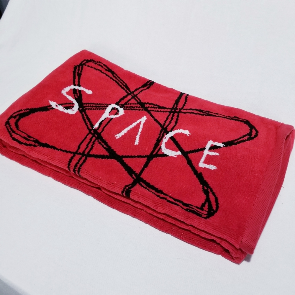Travis Scott - Space Village Please Give Me Space Beach Towel Astroworld Red New